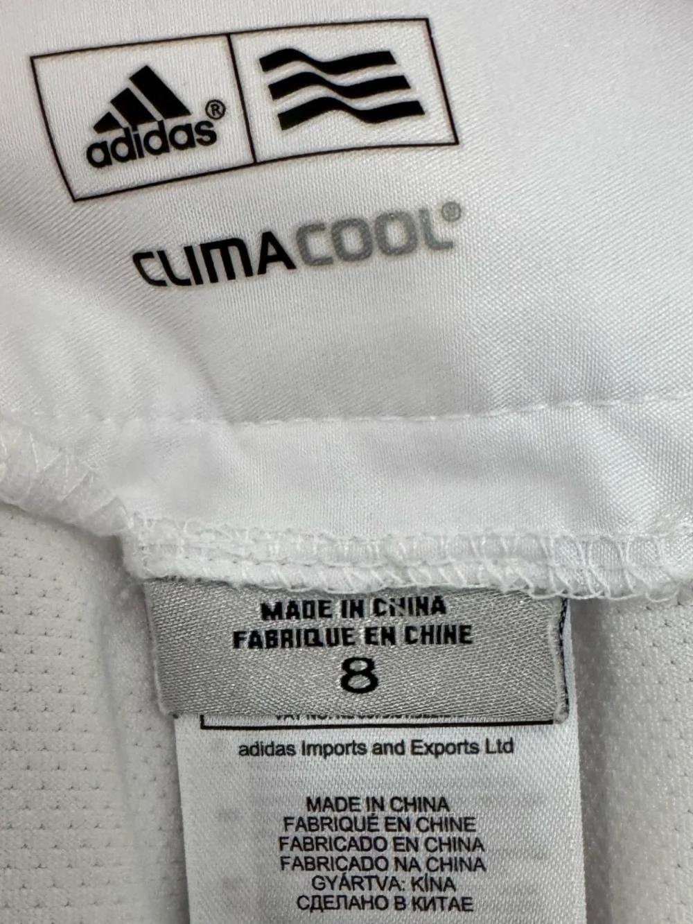 adidas look chic